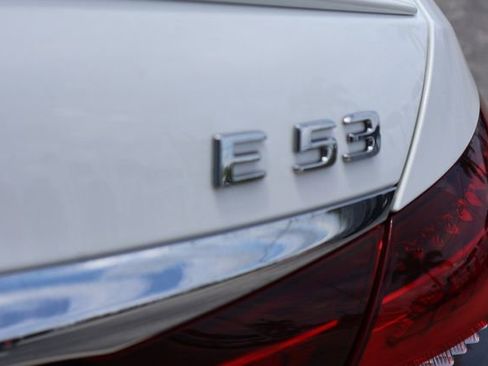 Used 2022 Mercedes-Benz E 53 AMG 4MATIC Sedan image 10