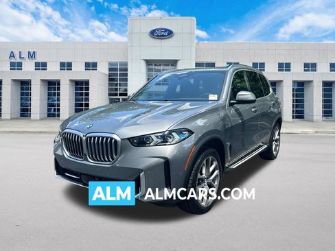 Used 2024 BMW X5 sDrive40i w/ Premium Package RWD image 1