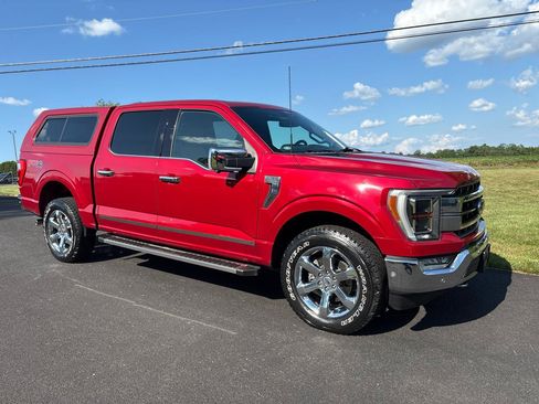 Used 2022 Ford F150 Lariat w/ Equipment Group 502A High AWD/4WD image 4