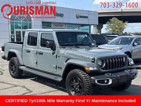 Certified 2025 Jeep Gladiator Mojave AWD/4WD image 1