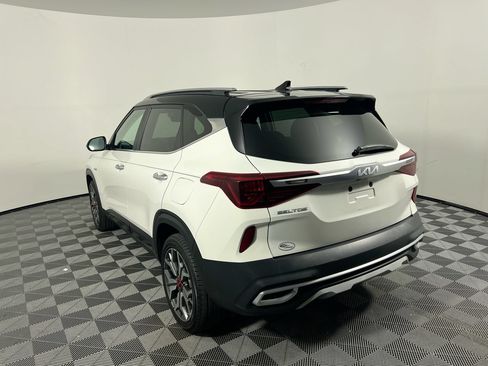 Used 2023 Kia Seltos SX AWD/4WD image 5