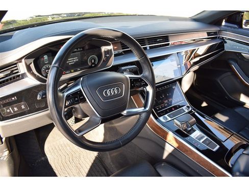 Used 2021 Audi A8 L 4.0T w/ Executive Plus Package image 29