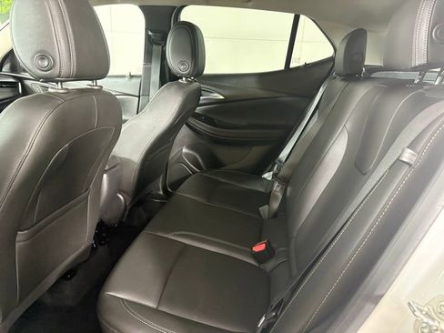 Used 2024 Buick Encore GX Sport Touring FWD image 37