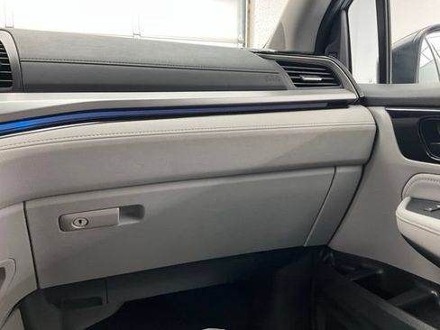 Used 2022 Honda Odyssey Touring image 12