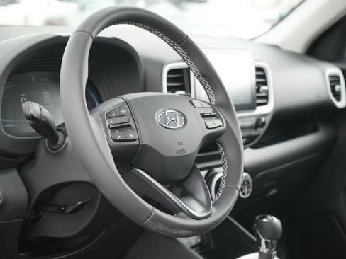 New 2026 Hyundai Venue SEL image 22