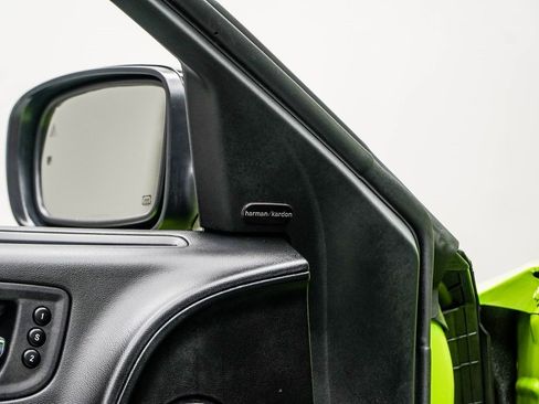 Used 2023 Dodge Charger SRT Hellcat w/ Harman/Kardon Audio Group image 31