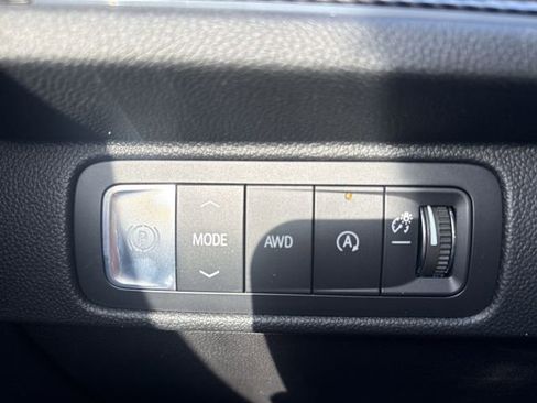 New 2026 Chevrolet Traverse High Country w/ LPO, Floor Liner Package image 18