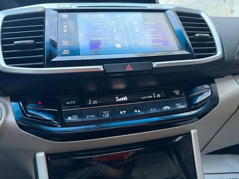 Used 2016 Honda Accord EX-L image 29
