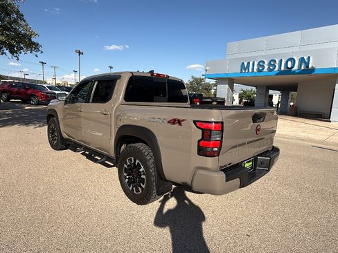 Used 2024 Nissan Frontier PRO-4X w/ Off-Road Protection Package AWD/4WD image 4