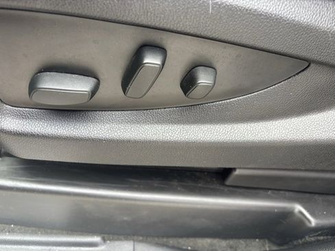 Used 2017 Chevrolet Silverado 1500 LT w/ All Star Edition image 23