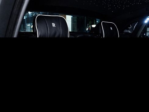 Used 2024 Rolls-Royce Phantom Sedan image 28