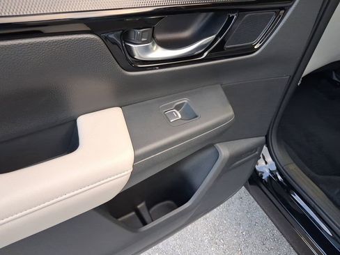 Used 2024 Honda CR-V EX-L image 12