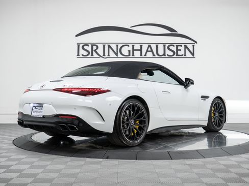 Certified 2022 Mercedes-Benz SL 63 AMG 4MATIC image 38