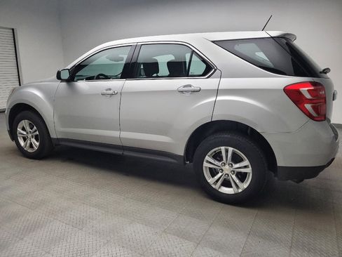 Used 2017 Chevrolet Equinox LS FWD image 3