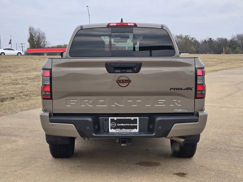 Used 2024 Nissan Frontier PRO-4X w/ Pro Premium Package image 8