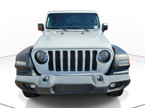 Used 2021 Jeep Wrangler Sport AWD/4WD image 2