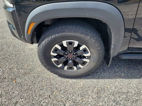 Used 2023 Nissan Frontier PRO-4X w/ Pro Convenience Package image 5