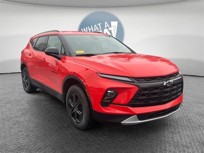 Used 2025 Chevrolet Blazer LT w/ Convenience Package