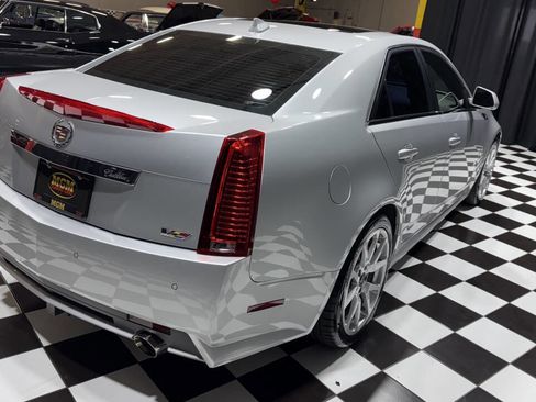 Used 2014 Cadillac CTS V image 11