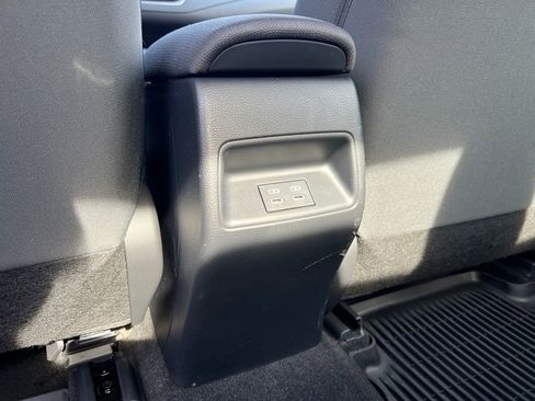 Certified 2023 Toyota Corolla LE image 17