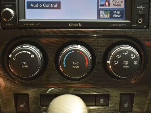 Used 2010 Dodge Challenger SRT8 w/ SRT Option Group II RWD image 11