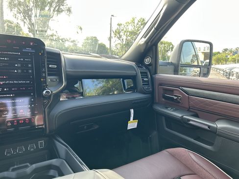 New 2026 RAM 3500 Limited AWD/4WD image 42