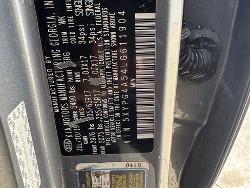 Used 2020 Kia Sorento FWD V6 image 24