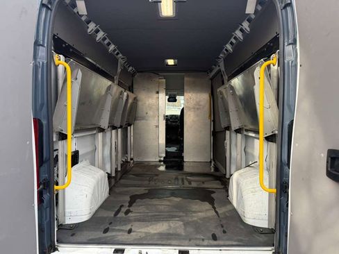 Used 2018 RAM ProMaster 2500 image 41