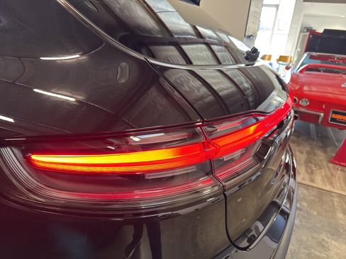 Used 2024 Porsche Macan S image 23