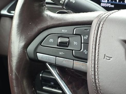 Used 2021 Cadillac Escalade Premium Luxury Platinum w/ Heavy-Duty Trailer Package image 37