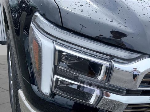 Certified 2025 Ford F150 King Ranch AWD/4WD image 27