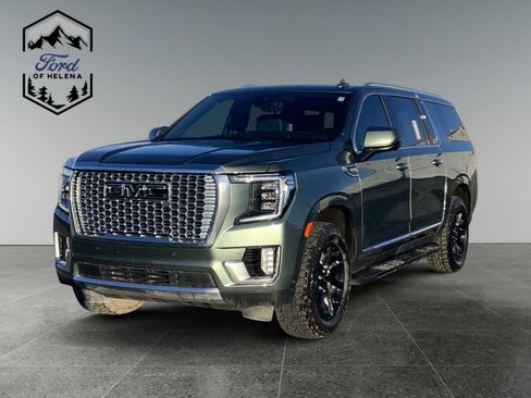 Used 2024 GMC Yukon XL Denali w/ Advanced Technology Package image 1