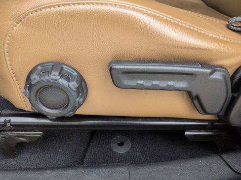 Used 2020 Jeep Gladiator Rubicon w/ Uconnect 4C Nav & Sound Group image 22