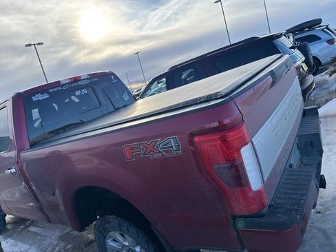 Used 2019 Ford F350 Platinum w/ Platinum Ultimate Package image 5