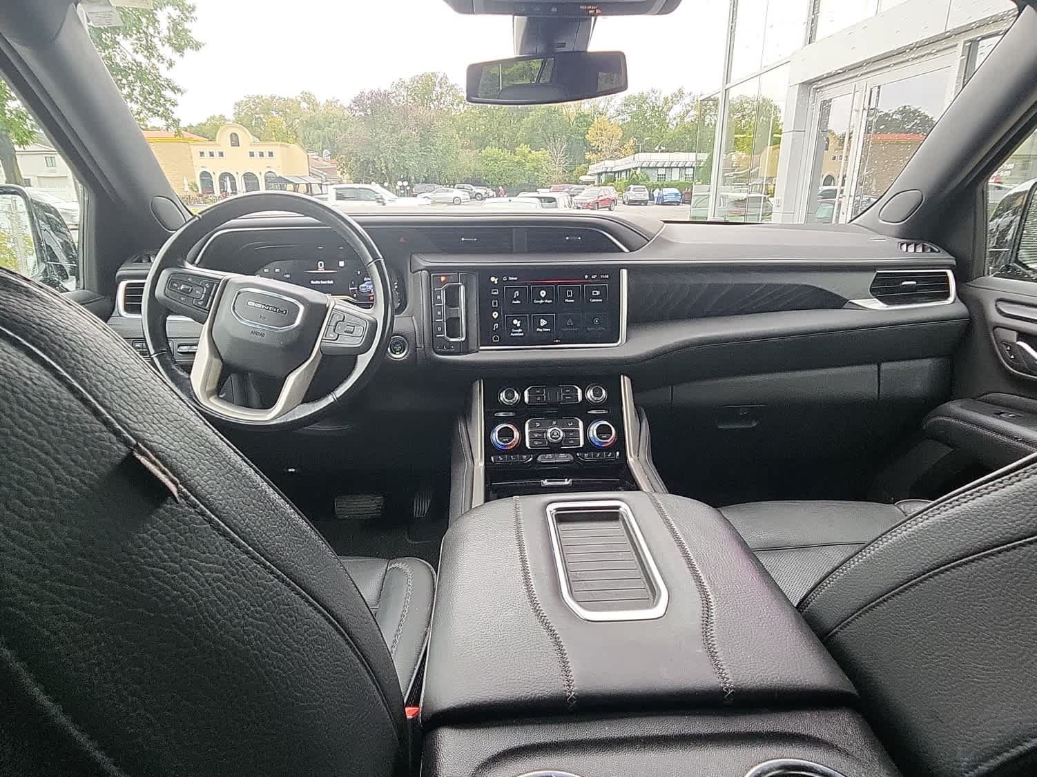 Used 2022 GMC Yukon Denali AWD/4WD image 22
