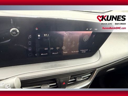 Used 2025 Buick Encore GX Preferred image 16