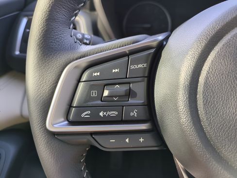 Used 2025 Subaru Ascent Limited AWD/4WD image 20