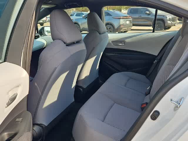 Used 2026 Toyota Corolla SE FWD image 16