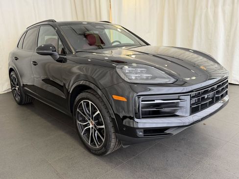 New 2026 Porsche Cayenne image 7