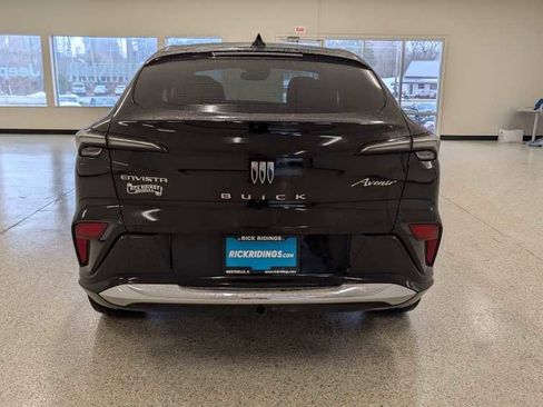 Used 2024 Buick Envista Avenir image 5