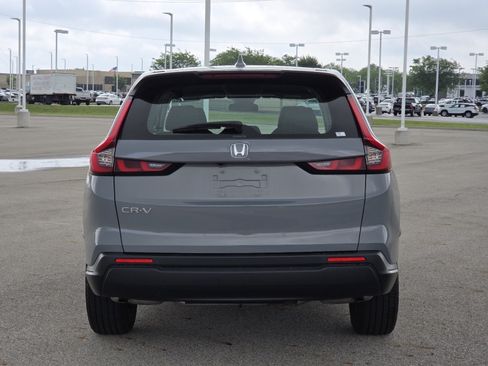 Used 2024 Honda CR-V LX image 16