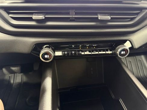 Used 2024 Chevrolet Silverado EV W/T AWD/4WD image 35