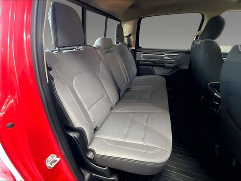 Used 2019 RAM 1500 Big Horn AWD/4WD image 16
