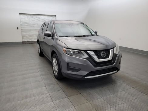 Used 2020 Nissan Rogue S FWD image 13
