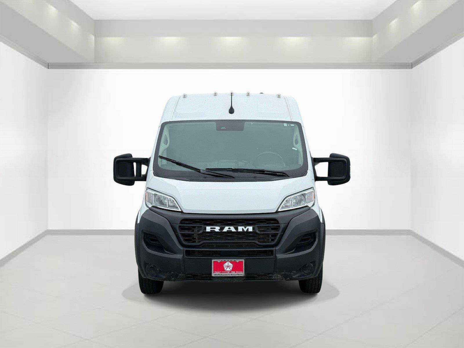 Used 2023 RAM ProMaster 2500 FWD image 2