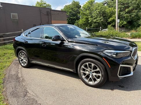 Used 2021 BMW X6 xDrive40i AWD/4WD image 11