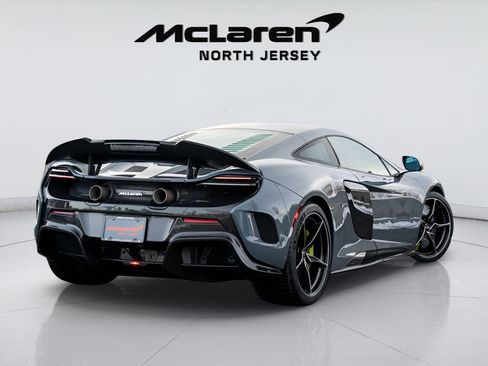 Used 2016 McLaren 675LT Coupe RWD image 10