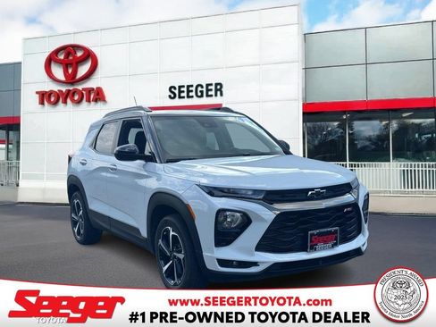 Used 2023 Chevrolet TrailBlazer RS AWD/4WD image 1