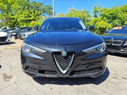 Used 2019 Alfa Romeo Stelvio AWD image 13