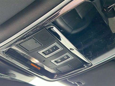 Used 2020 Land Rover Range Rover Sport HSE Dynamic image 21